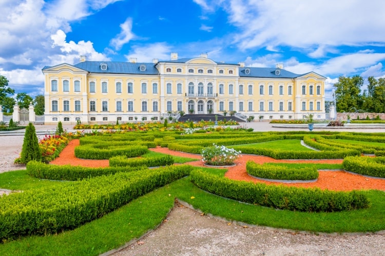 rundale-latvia-005