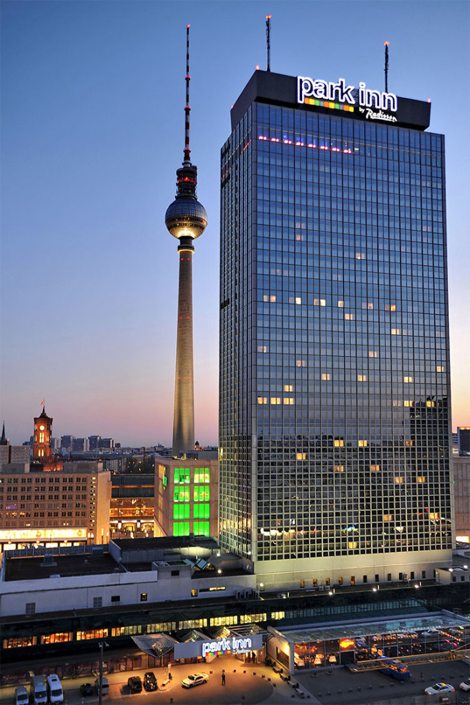 hotel-berlin-alexanderplatz-001