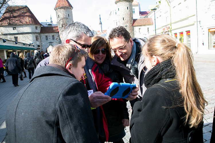tallinn-blue-drum-001