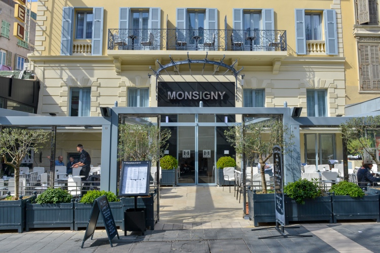 hotel-monsigny-012