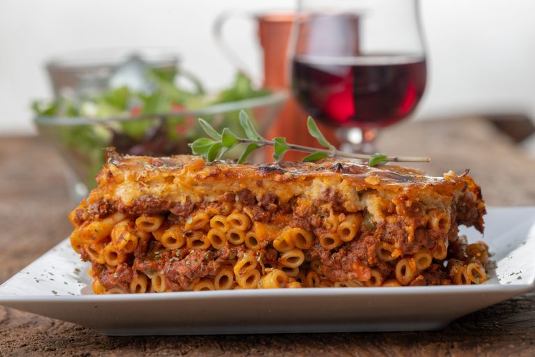 Kreikka, pastitsio Kreikkalainen ruoka-annos