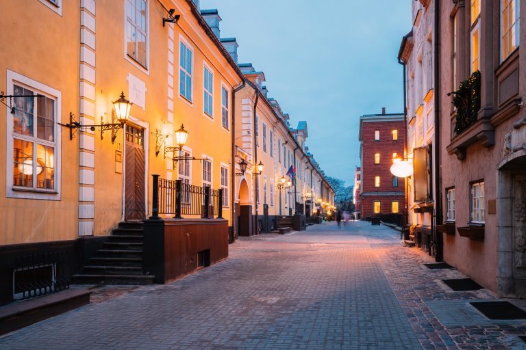 Riika, Vanhakaupunki, Jaakobin kasarmit
