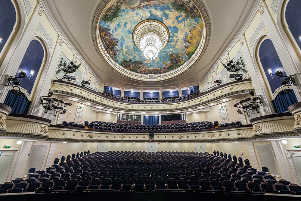 Estonia teatteri, Tallinna, Viro